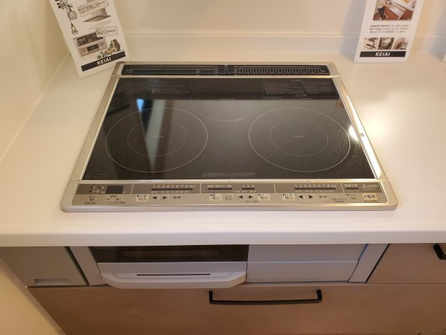 三郷市　新和3丁目　新築戸建　全1棟のキッチン|IHクッキングヒーター