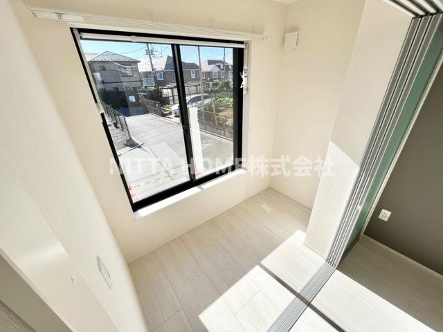 丹波篠山市中野賃貸アパートⅡのバルコニー|【完成イメージ図】インナーテラスを採用しています♪