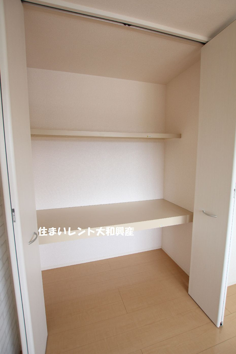 コーポミナモト２の収納