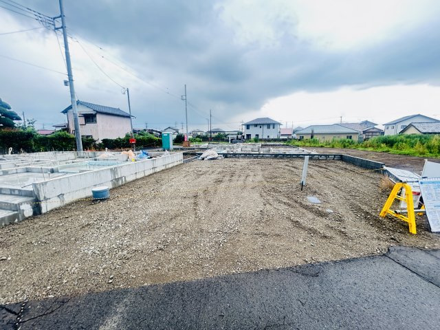 新築　前橋市堀之下町第1　クレイドルガーデン　1号棟の駐車場|現地写真　駐車スペースは並列3台分可能です！
