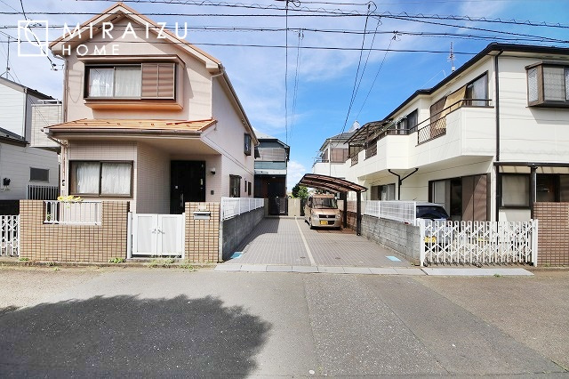 【浴室】 | 清潔感のある広い浴室が自慢です。疲れた日にはお湯をためてリラックスタイムを楽しみたいですね、今はスマホも防水の時代です、半身浴をしながら動画視聴、漫画視聴、楽しく過ごしたいですね^^