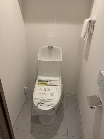 ノーブル亀戸のトイレ|TOTO製洗浄便座付トイレ新規交換
