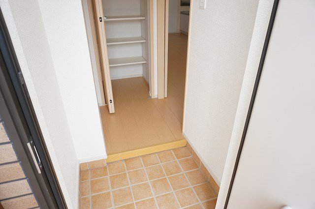 フェリーチェＮ　Ⅱの玄関|シンプルで使いやすい玄関です