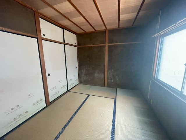 寝屋川市木田元宮2丁目の和室