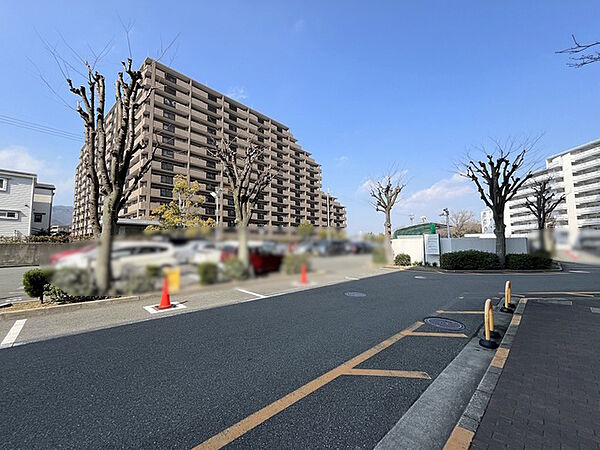 箕面東コーポラスB棟の周辺