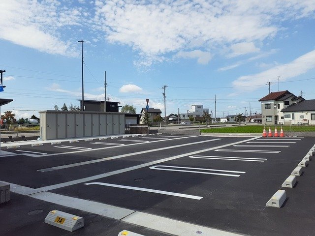 コントレイル　Ⅰの駐車場|駐車場があるので、車を買う予定の方も安心です