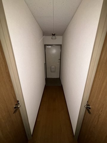 【玄関】