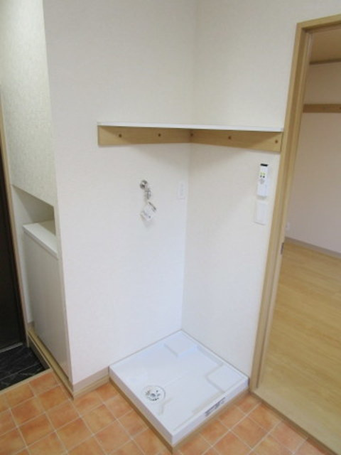 橋本ハイツの内装|室内洗濯機置き場