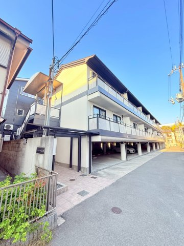 エクレール衣掛の外観