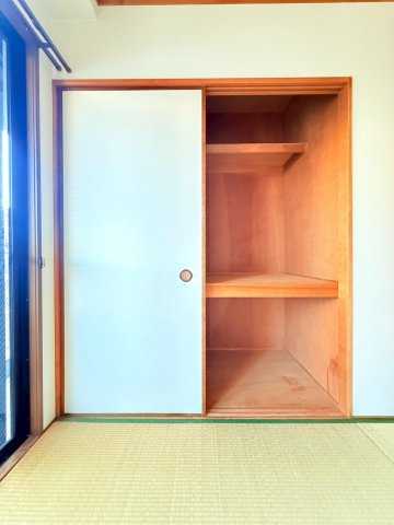 エクレール衣掛の収納