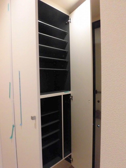 ＫＩＮＥＹＡの玄関|★大容量シューズボックス★