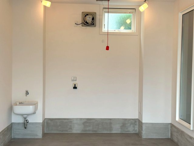 【設備】 | ヴィラアイビス | EV充電コンセント、ダクト、シンク付き
