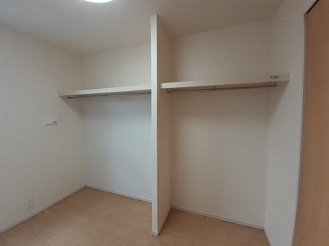 ラ　ビアンデ篠山Ⅰの収納