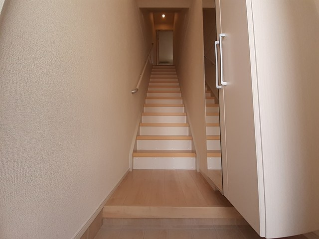 ラ　ビアンデ篠山Ⅰの玄関