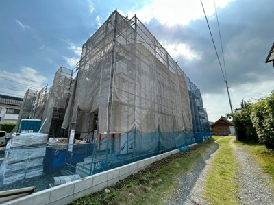 【前面道路含む現地写真】 | 熊本市南区良町3丁目2期2号棟