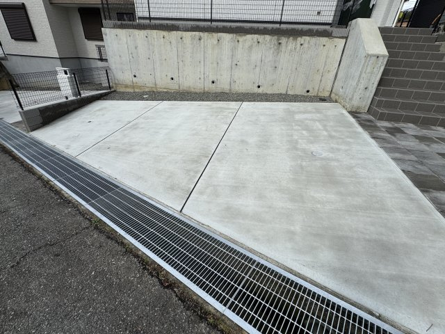 神戸市西区美穂が丘４丁目新築戸建18号地の駐車場