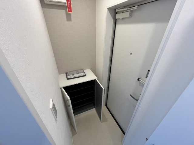 リブレメゾン東鳴尾Ⅰの玄関