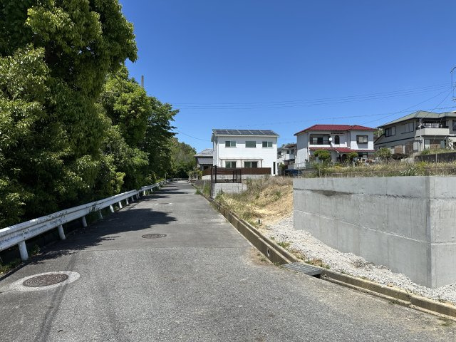 神戸市西区美穂が丘４丁目新築戸建16号地の前面道路含む現地写真|2026年5月11日撮影
