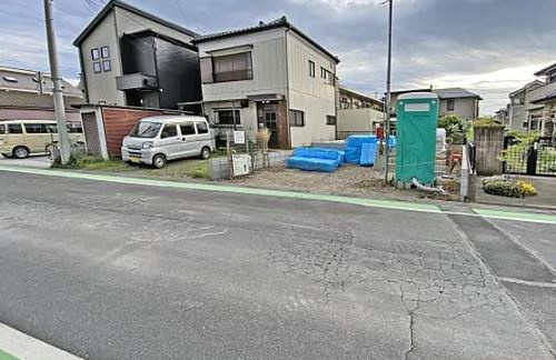 【新築】鶴ヶ島市中新田第6 全1棟の前面道路含む現地写真