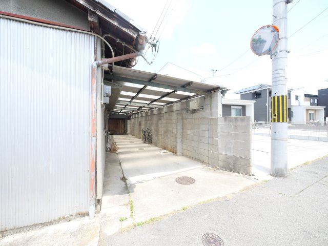 中田正宏貸家の外観