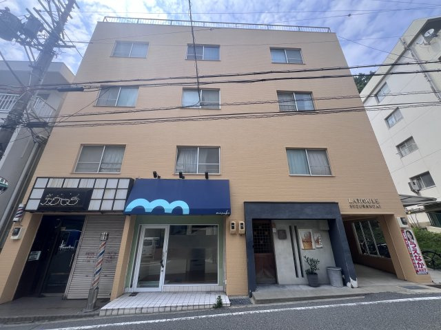 ラムール鈴蘭台の外観