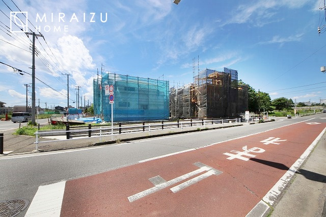 【外観】 | 日当たりの良いお家は嬉しいですよね。それぞれ価値観が分かれる箇所です、実際に内覧して日当たりの心地よさをご体感下さいね♪