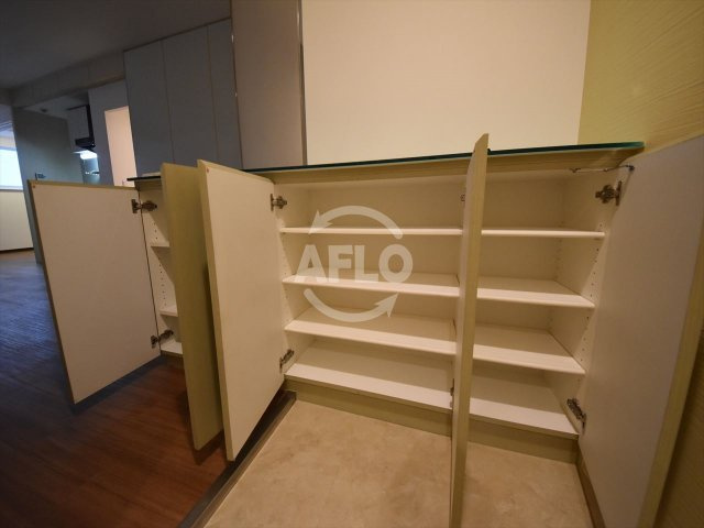アーバンフラッツ瓦町の収納|アーバンフラッツ瓦町　シューズボックス