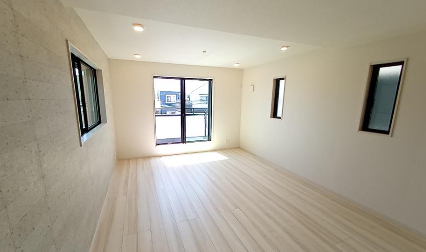 厚木市妻田西　中古戸建の居間・リビング