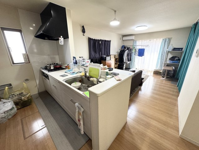 真岡市エリア♪大型LDKの綺麗な戸建♪の居間・リビング|おしゃれな居間です