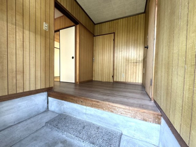 【玄関】 | 等持院南町貸家