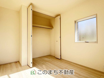 【収納】 | 古河中田第4　 | 同社施工物件写真。※建具やフローリング、その他仕様が異なる場合がございます。