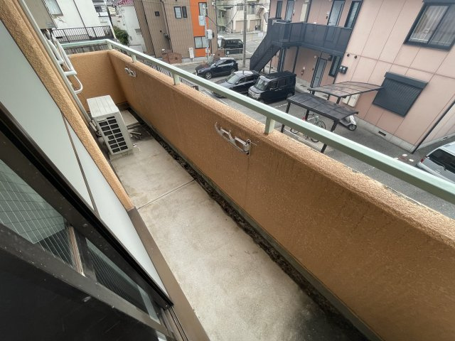 ラムール星陵台のバルコニー