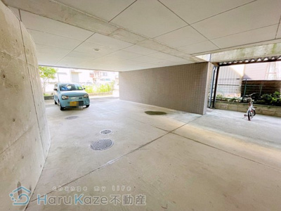 【駐車場】 | グランピア鶴里【名古屋市賃貸・オートロック付】