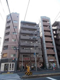 ブリック・イシクラの画像