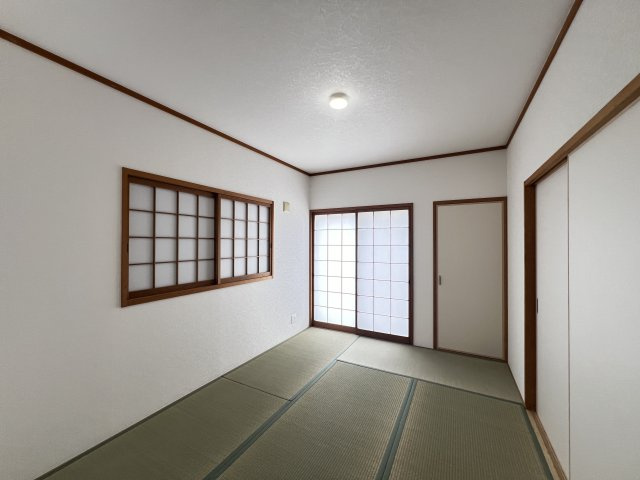広陵町大字古寺の和室|6帖のスッキリとした印象の和室です。