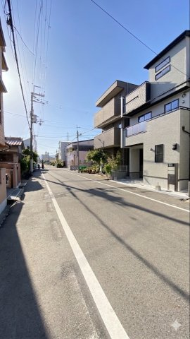 東鳴尾町2丁目の前面道路含む現地写真