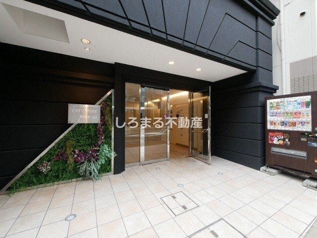CITY　SPIRE難波南のエントランス