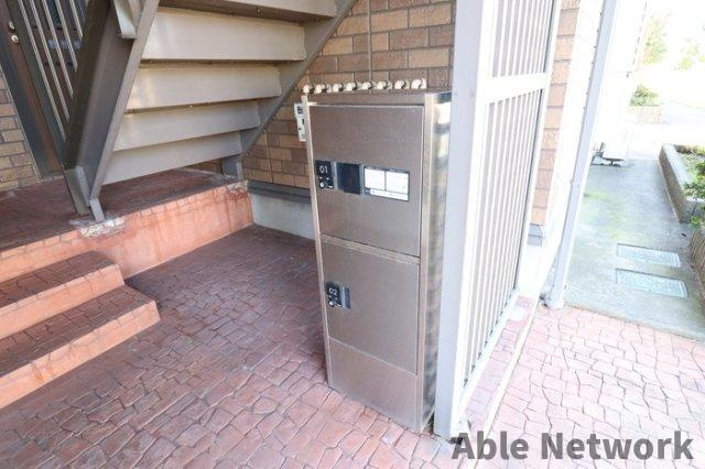 コンフォール・オリエBのその他共用部分|宅配ボックス完備