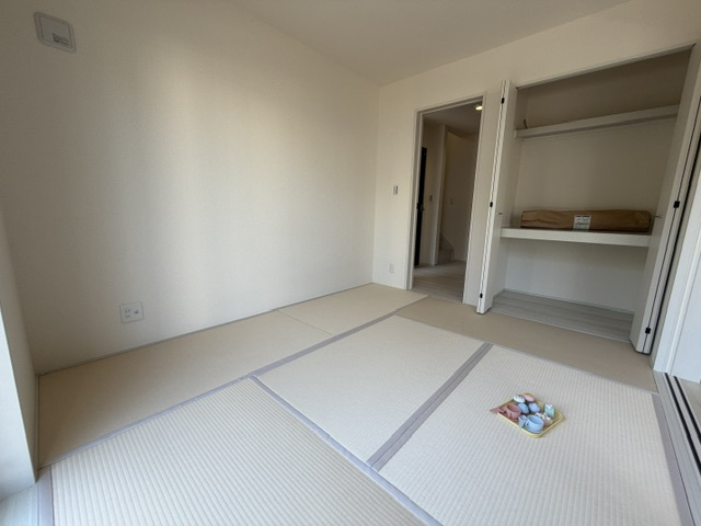 盛岡市南仙北3丁目の和室|客間や遊び場に便利♪リビングとつなげて広々使えるのが魅力！