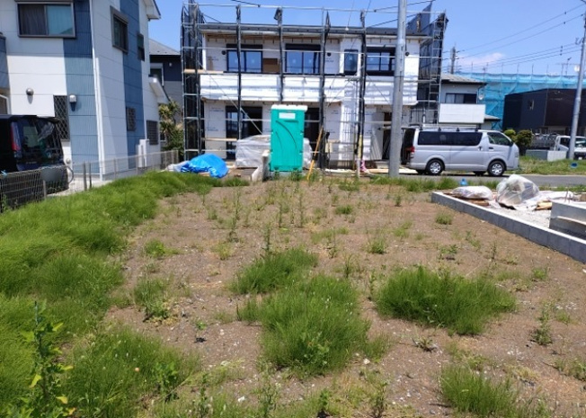 【外観】 | 土地の面積＝住宅面積ではありません。建ぺい率の問題などで、土地のある場所によって住宅を建てられる面積は限られています。高さもしかり、「土地」という言葉の中には、建築条件も含まれると考えておきましょう。