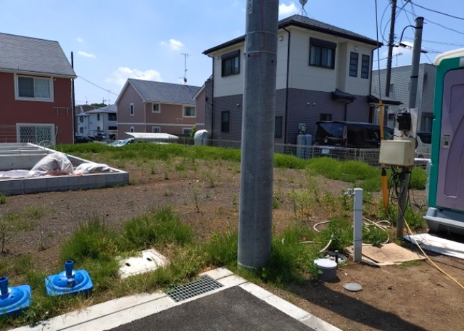 【外観】 | 物件の詳細については、現地を見てわかること以外に、役所や法務局などで調べないとわからないことがあります。そのため、現地に行く場合は、もしこの物件を買ったらどのような生活ができるかをイメージしましょう。