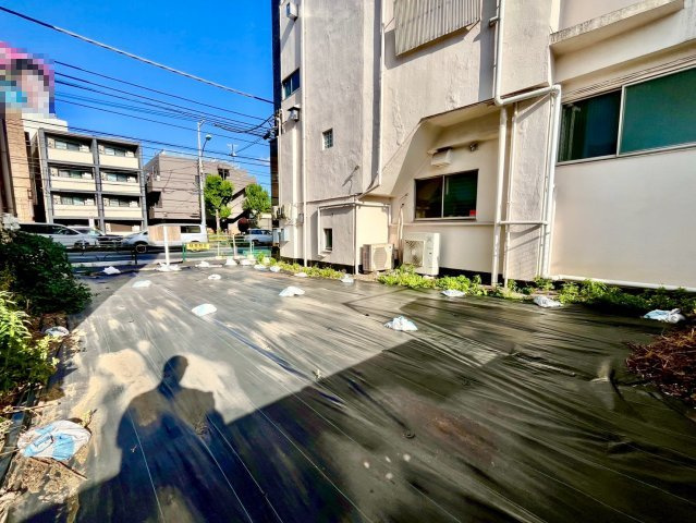 杉並区南荻窪1丁目　建築条件無し売地の外観|2026.05.11撮影

現地ご見学希望・資料請求などお気軽にお問い合わせ下さい！
03-5990-5201