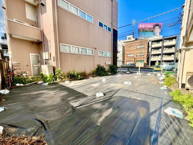 杉並区南荻窪1丁目　建築条件無し売地の外観|2026.05.11撮影

現地ご見学希望・資料請求などお気軽にお問い合わせ下さい！
03-5990-5201
