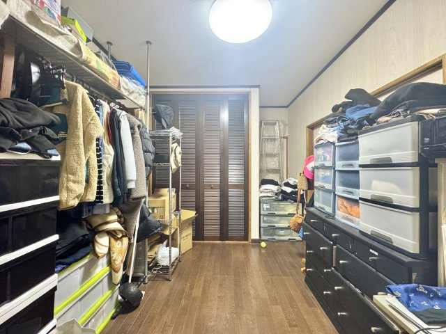 結城市結城中古戸建の洋室