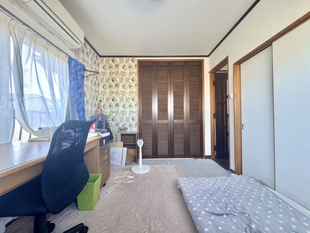 結城市結城中古戸建の洋室