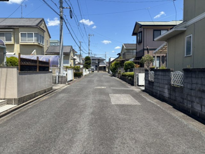 【前面道路含む現地写真】 | 西際波台三丁目中古住宅