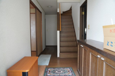 【玄関】 | 西際波台三丁目中古住宅