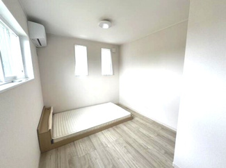 【洋室】 | 八街市八街ほ　中古戸建 | 令和6年4月築 敷地約66坪 上下水JR総武本線八街駅徒歩約15分お庭でバーべキューが可能です 2台