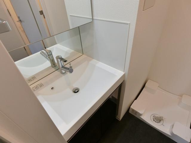 アジールコート西馬込Ⅱの独立洗面台|独立洗面台、朝の身支度には欠かせません