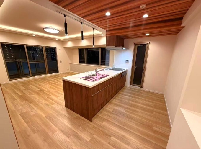 レクセルマンション北千住の居間・リビング|ドキドキの新生活も、安心してスタート。ぴったりの住まいを見つけませんか？クランディアが一緒に住まい選びをサポートします‼　まずは、お気軽にお問合せください　＃クランディア